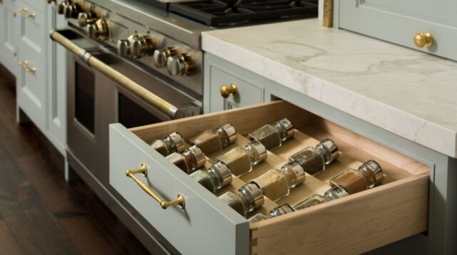 spice.drawer.sample