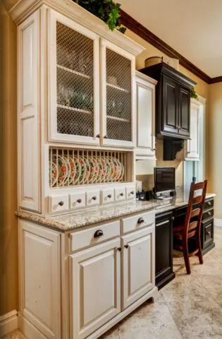 Office-Granite6-673x1024