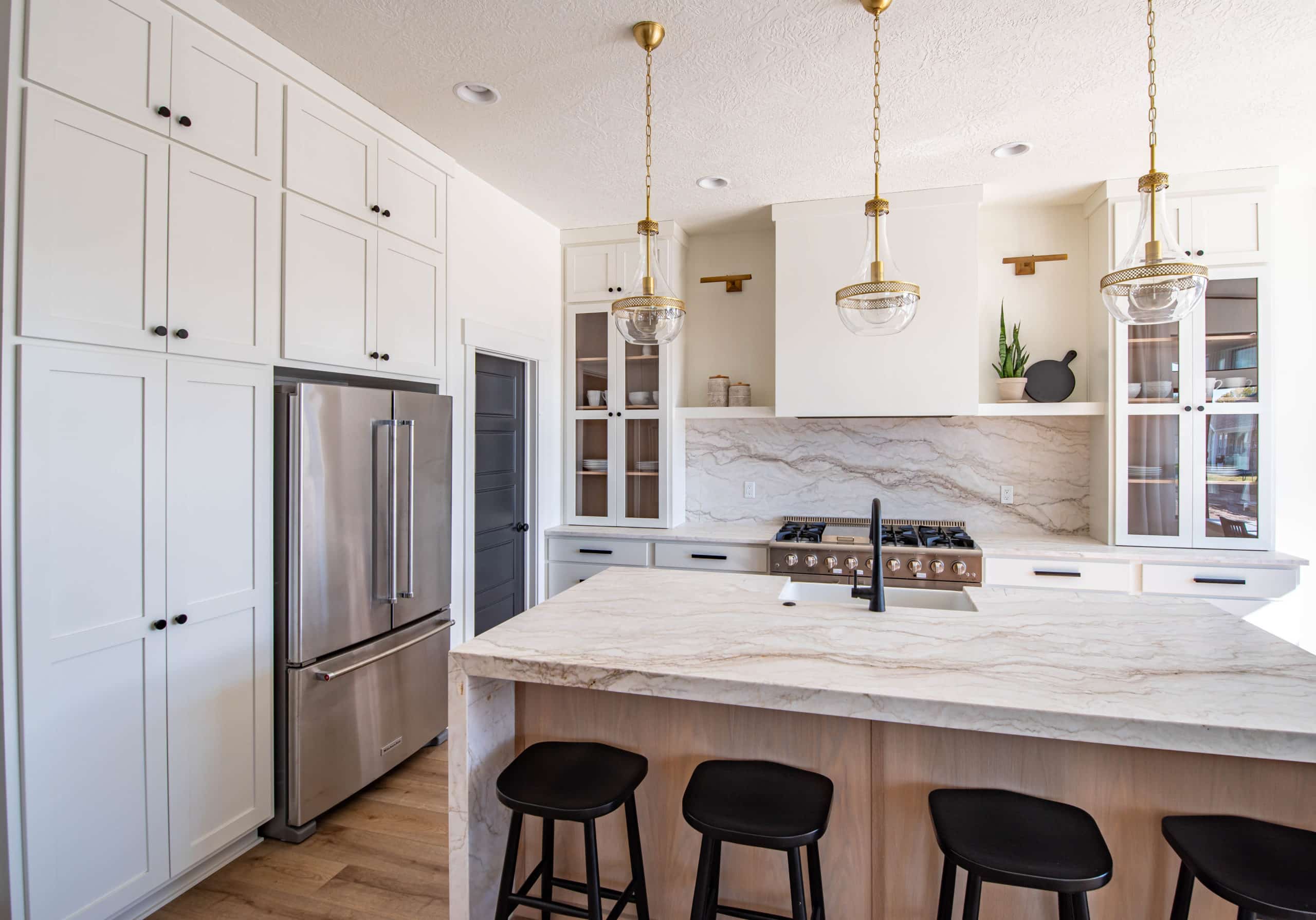 Kitchen Cabinets and Countertops - West Haven UT